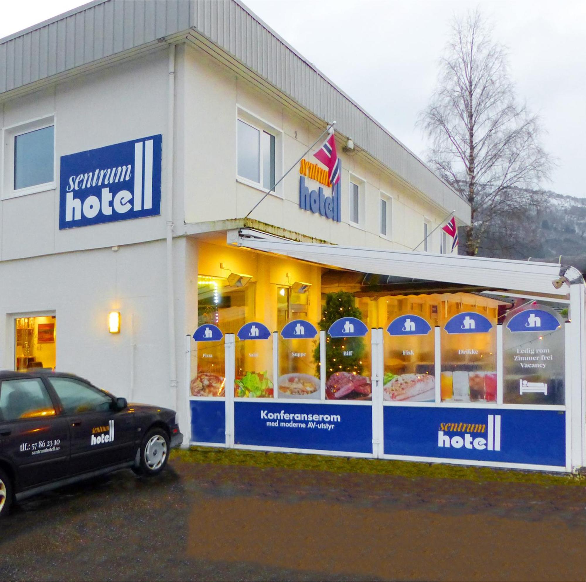 Sentrum Hotel Nordfjordeid Buitenkant foto