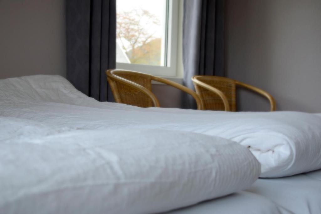 Sentrum Hotel Nordfjordeid Kamer foto